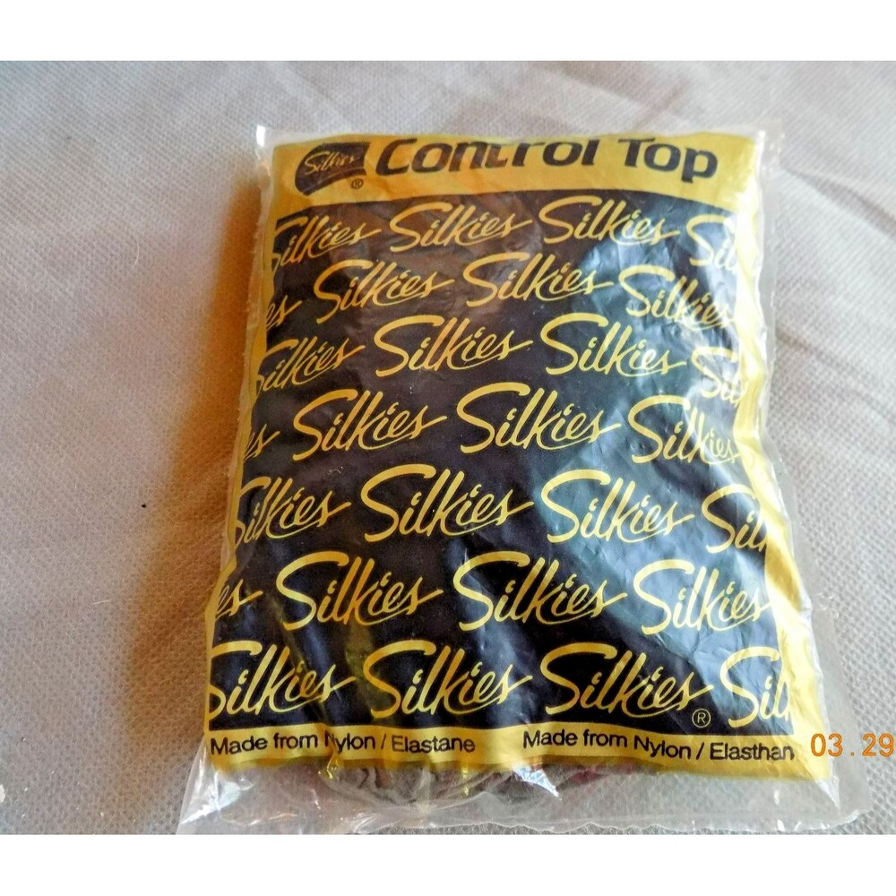 Vintage New Silkies women's pantyhose medium misty gray